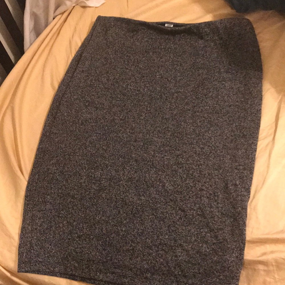 Old Navy marled grey, pencil skirt